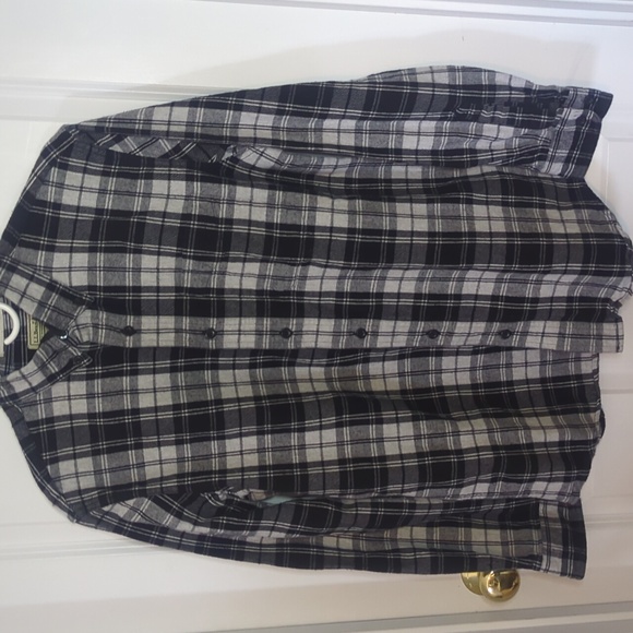 LL Bean Slightly Fitted Plaid Flannel Long Sleeve Button Up 100% Cotton - Picture 9 of 10